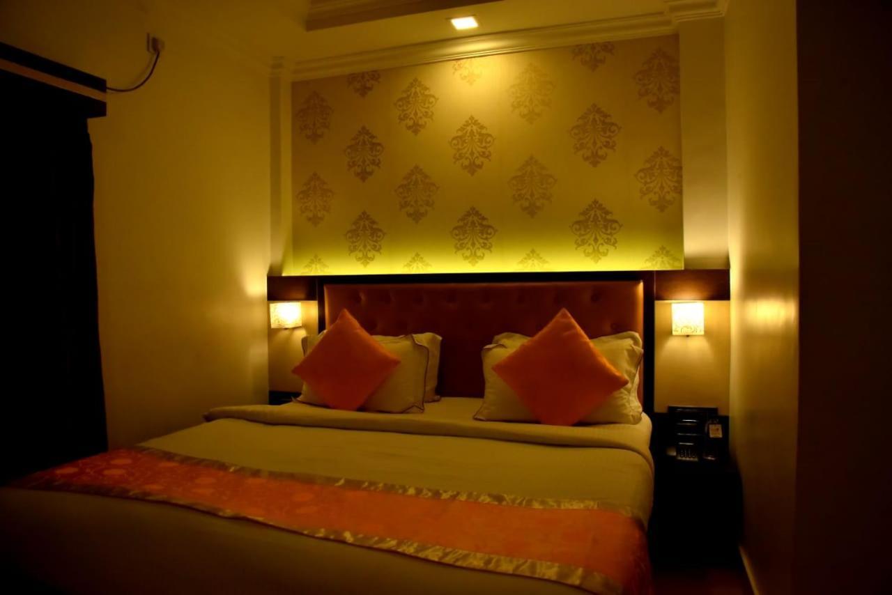 The Grand Krishna Luxury Hotel Chikmagalur Luaran gambar