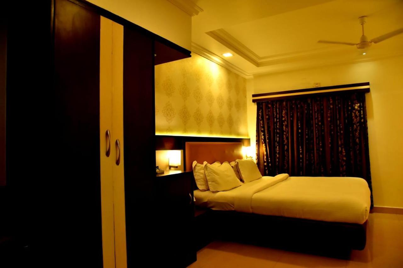 The Grand Krishna Luxury Hotel Chikmagalur Luaran gambar